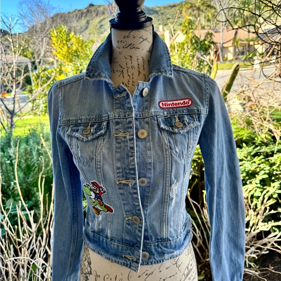 Mario/Nintendo Denim jacket with interchangeable sequins - Picture 3 of 7